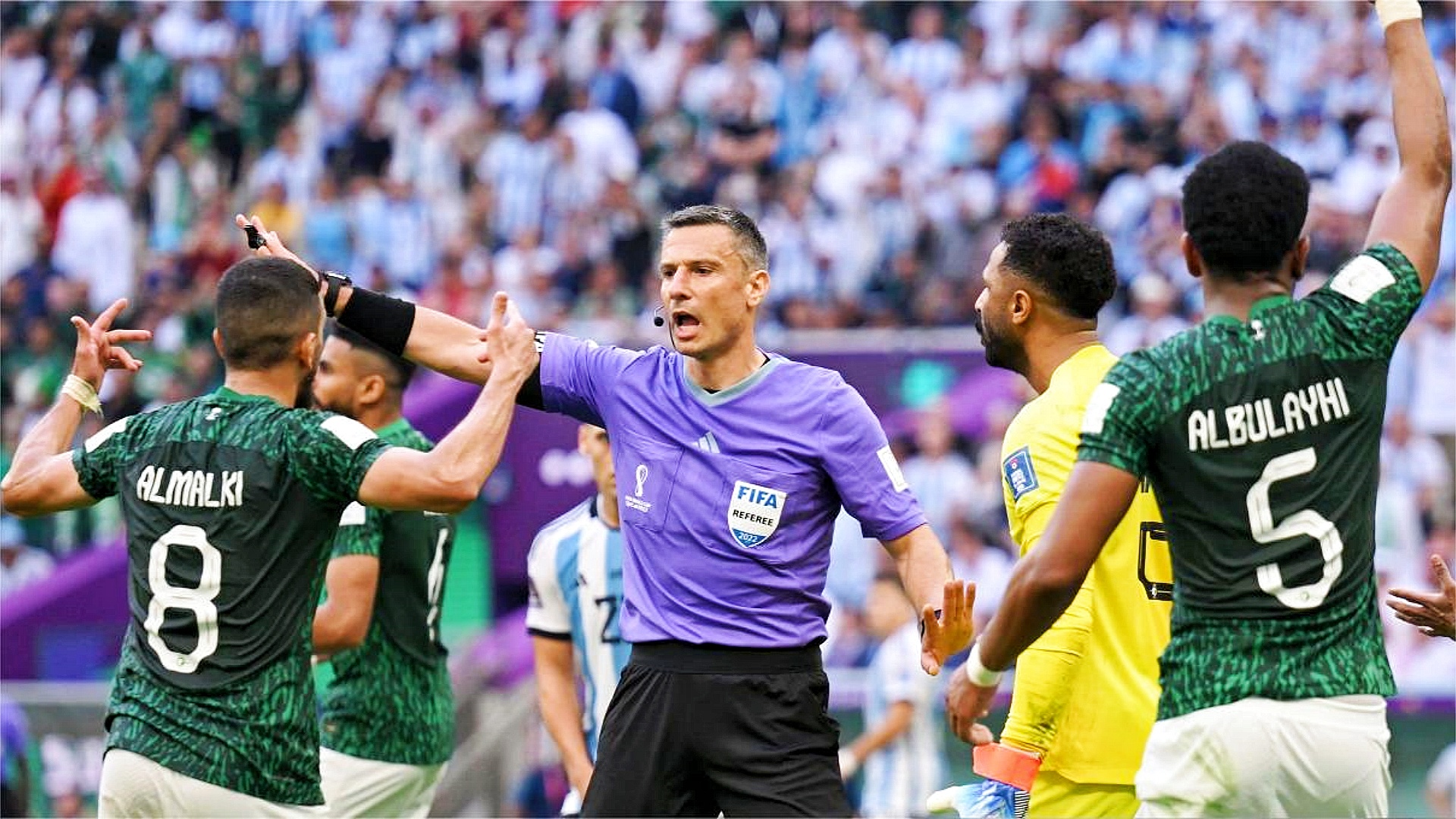 斯洛文尼亚队实力强劲，成功竞逐欧洲杯席位